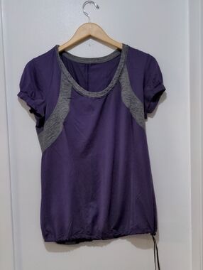 EUC Lululemon Run Revitalize SS Tee